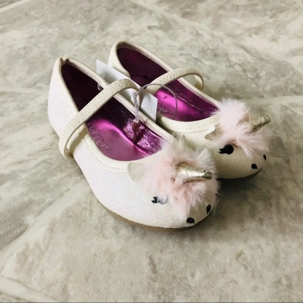 NWT CAPELLI white sparkly glitter furry unicorn pom Pom flat white girls SZ 5